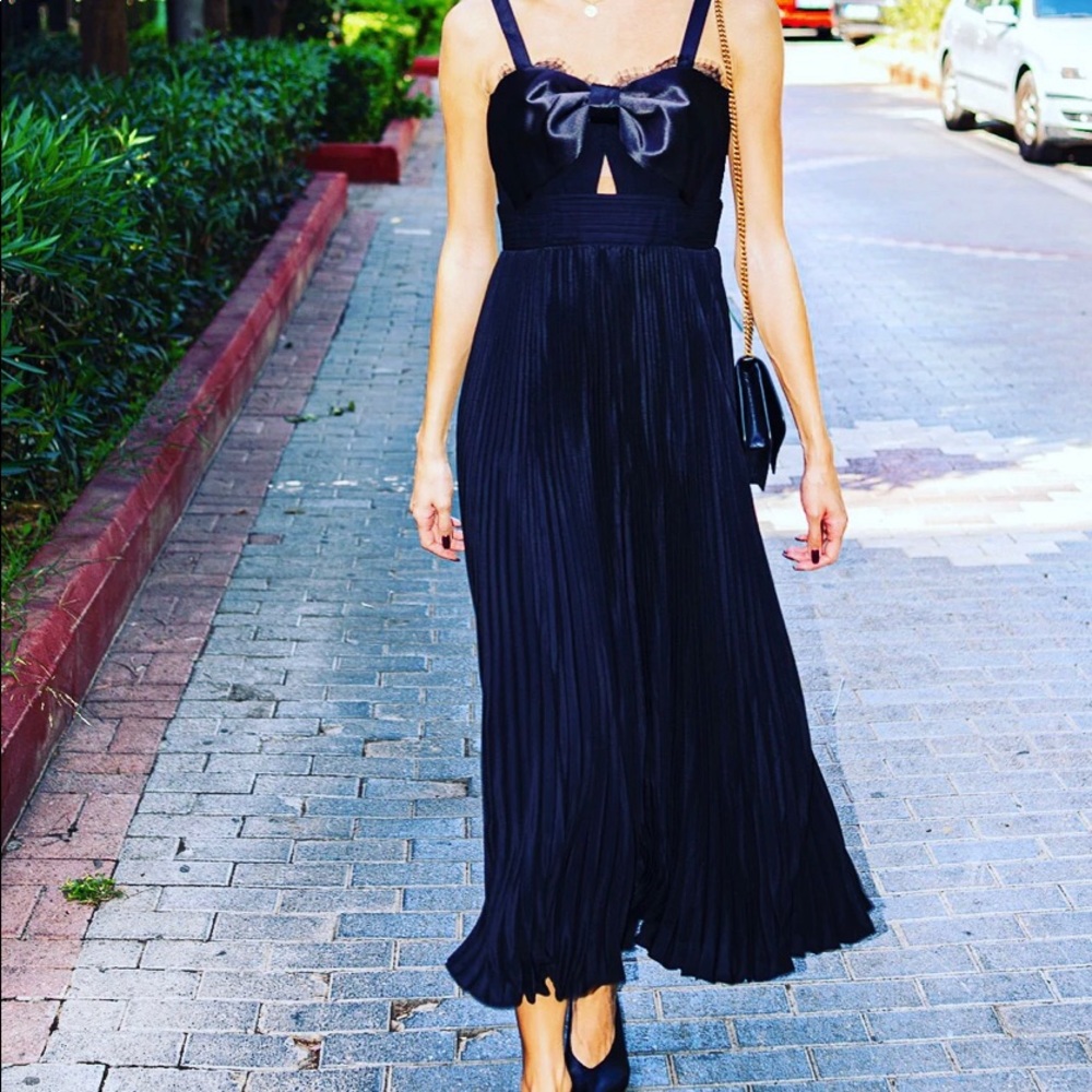 NWT Self Portrait Tailored Crepe Bow Midi Dress